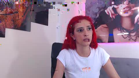 ruby_your_milf online show from February 8, 8:10 pm