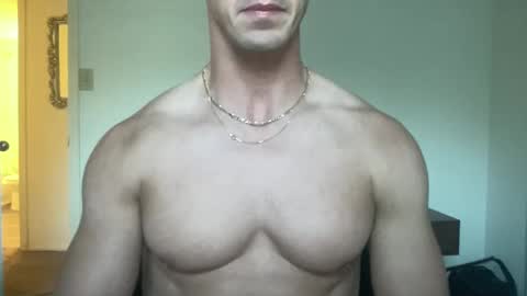 runfasterxo online show from November 18, 2:42 pm