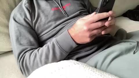 rungriff2323 online show from October 25, 7:14 pm