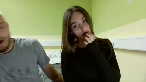 rusiksb31 online show from May 28, 7:23 pm