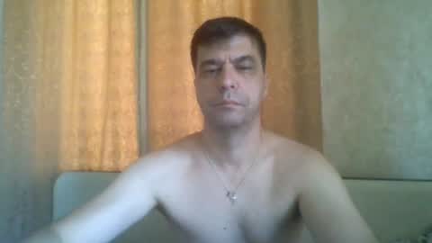 rusqadisx online show from July 28, 6:00 am