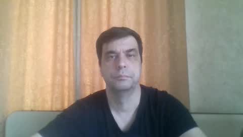 rusqadisx online show from April 8, 7:00 am