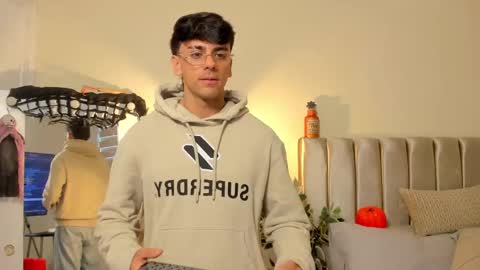 Russ online show from October 7, 11:28 am