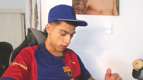  R U S S E L L  online show from February 27, 11:30 pm