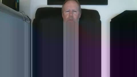 Russell online show from October 4, 2:37 pm