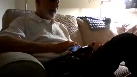 Snapshot of rustyx22 chatting on September 25, 1:45 am Rusty online show from September 25, 1:45 am