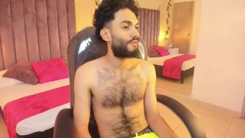 ryan_jackson_ online show from November 25, 4:44 am