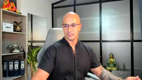 ryan_master_ online show from December 16, 6:59 pm