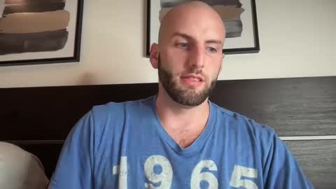 Ryan  Chad online show from October 30, 9:54 am