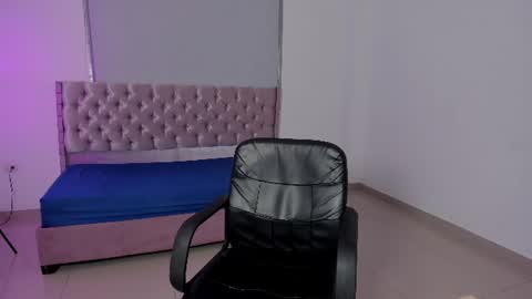 ryo_kush0 online show from August 9, 1:16 pm