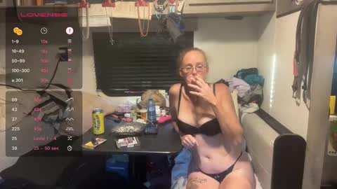 Snapshot of rytracey2024 chatting on September 18, 10:03 pm RyTracey2024 online show from September 18, 10:03 pm