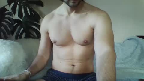 s43_ online show from October 28, 11:55 am