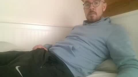 s_i_q online show from September 22, 3:16 pm