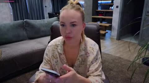 Darya online show from October 19, 1:10 am