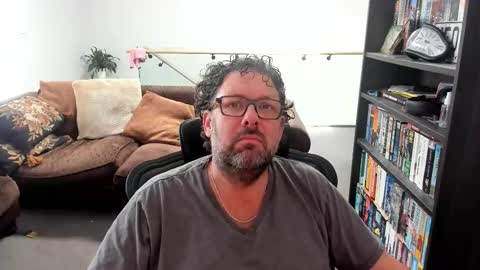 Saacs online show from January 7, 3:33 am