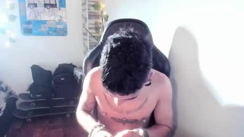 Danny online show from December 14, 9:21 pm