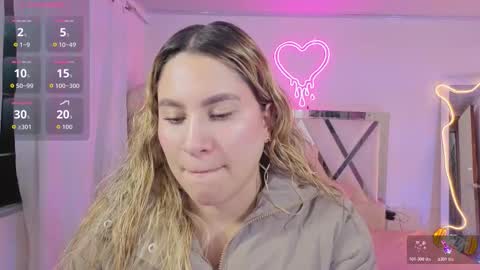 saaya_tay online show from March 18, 3:45 am