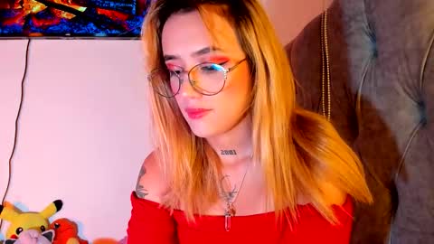 Snapshot of sabrina_cole chatting on October 23, 4:25 am . Sabrina Cole . online show from October 23, 4:25 am