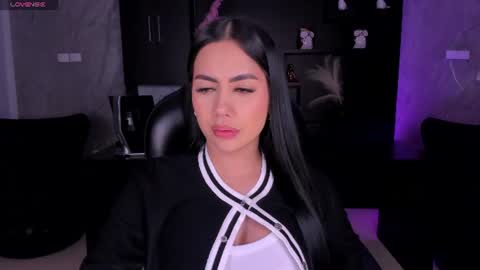 Sabrina M  online show from June 20, 7:20 pm