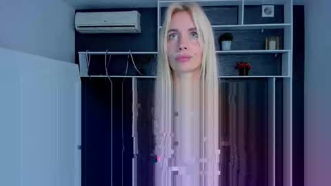 Sabrina online show from November 2, 1:44 pm