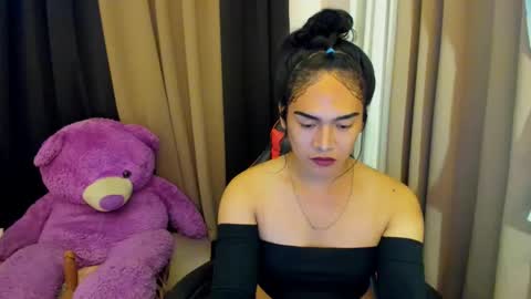 IM SACHI online show from January 9, 8:44 pm