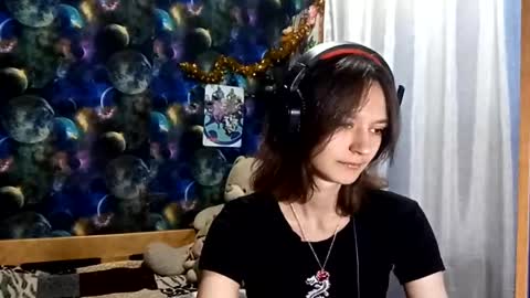 Adele online show from April 28, 8:18 am