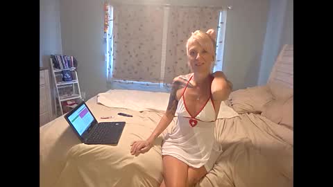 Sadiebrooks online show from May 8, 5:18 pm