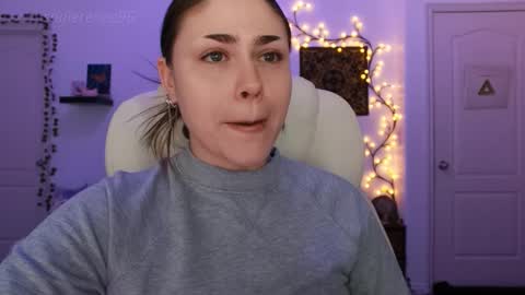 Sadie Renee  online show from February 26, 12:03 am