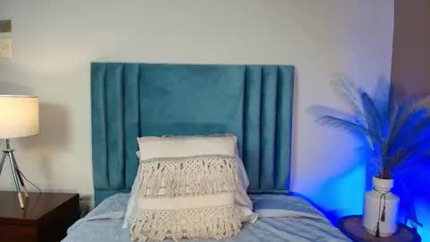 Sagira Belle online show from November 15, 7:15 pm