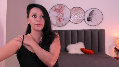 Sahara Garcia online show from November 26, 9:11 pm