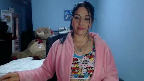 Karina online show from April 14, 1:20 am