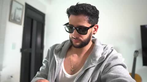 saimon  online show from December 15, 11:23 pm