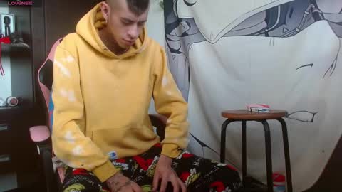 saint boy online show from September 25, 11:39 am