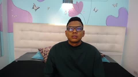 Saipadpuer30 online show from February 2, 3:54 am