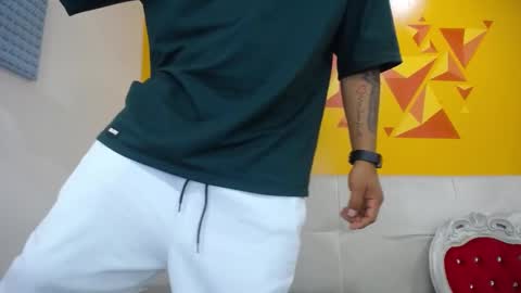 Saipadpuer30 online show from January 31, 3:30 am