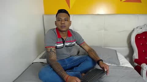 Saipadpuer30 online show from January 30, 4:06 am