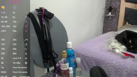 salii_poison online show from January 3, 7:39 pm