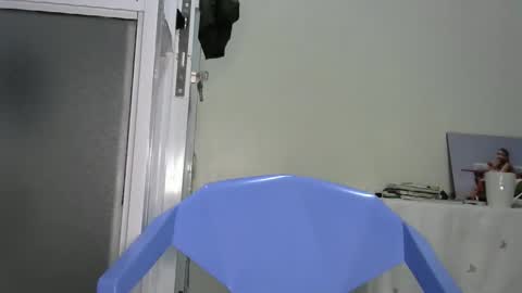 sally_beauty2023 online show from October 28, 8:15 am