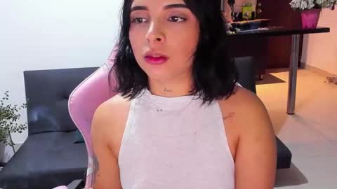 sallymaddoxx online show from December 4, 2:47 am