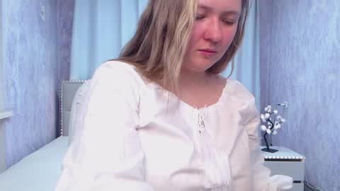 Sally online show from May 21, 6:25 pm