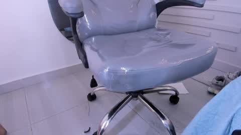 saloba_queen online show from March 15, 1:25 pm