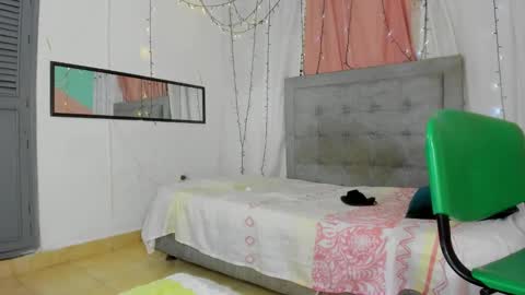 salome online show from September 30, 8:41 pm