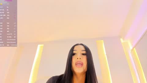   online show from July 28, 8:52 pm