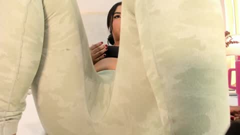   online show from September 10, 9:05 pm