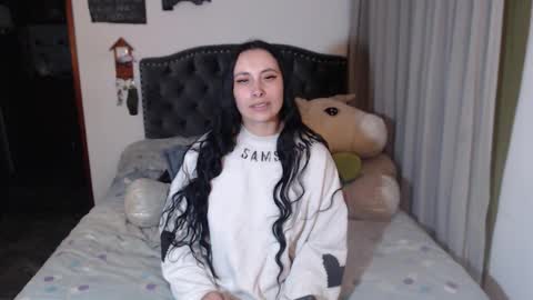 yenny online show from March 13, 3:54 am