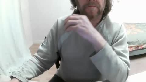 Saltimbanquier  Salt  ou  Banquier  online show from February 17, 3:00 pm