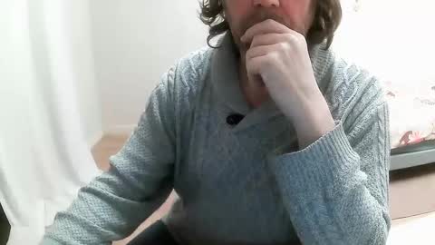 Saltimbanquier  Salt  ou  Banquier  online show from February 26, 7:53 pm