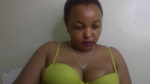 salty_surprise_ online show from March 4, 10:38 pm