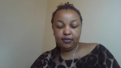 salty_surprise_ online show from January 13, 2:39 am