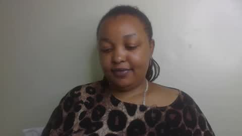 salty_surprise_ online show from February 17, 9:32 pm